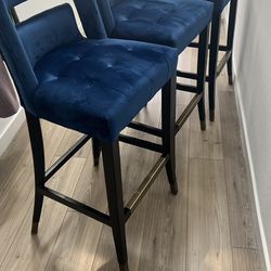 3 Beautiful Counter Stools