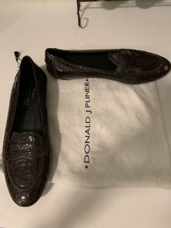 Designer Shoes - AWESOME DEAL