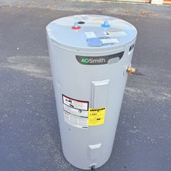 A.O. Smith Signature 100 55-Gallon 4500-Watt Double Element Electric Water Heater