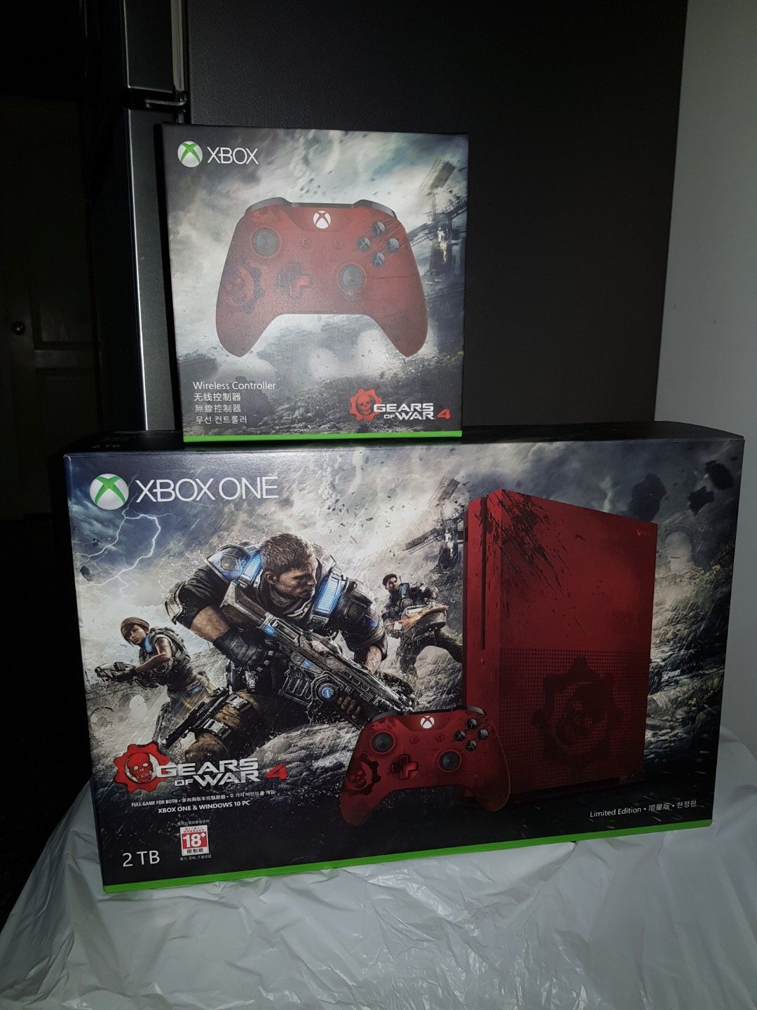 Xbox Wireless Controller – Gears of War 4 Crimson Omen Limited Edition