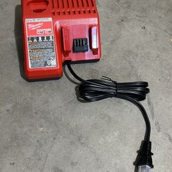 Milwaukee Battery Charger