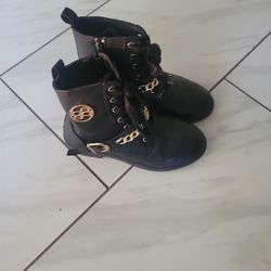 Girl Boots 