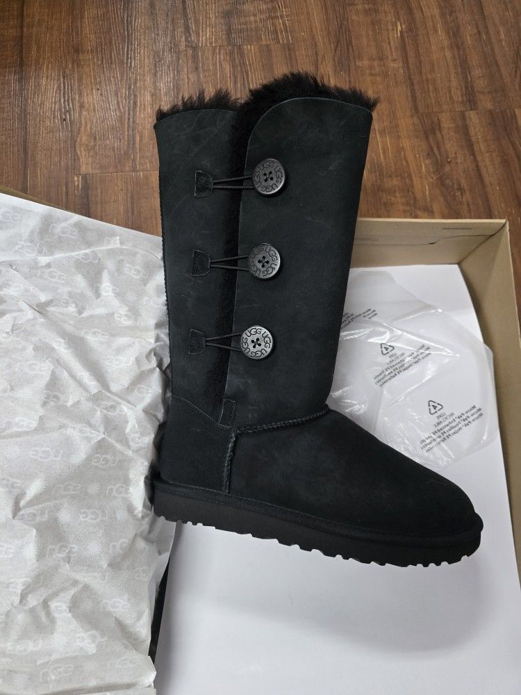 UGG Boots. Size 9