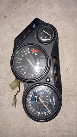1990 Kawasaki zx11 guages