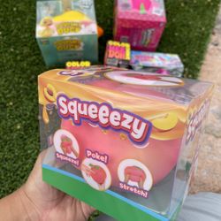 Peach Squeezy Squishy Toy