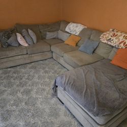 Free Couch 