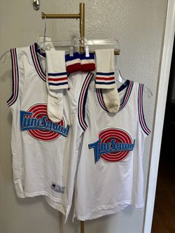 Bugs bunny and Lola bunny Jerseys