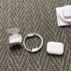 Apple AirPods Pro 2 With Full Box And Charger 