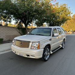 2003 Cadillac Escalade