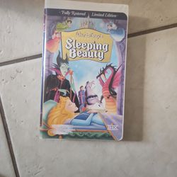 Classic Walt Disney Collectible Vhs Sleeping Beauty Movie 