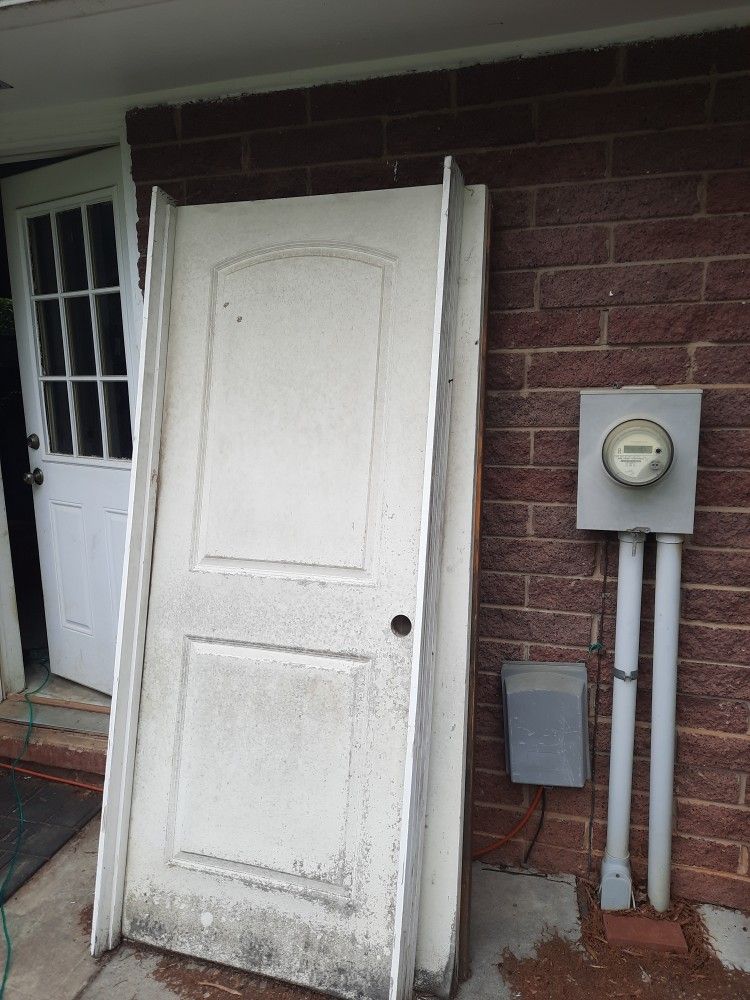 2 Doors
