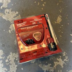 Milwaukee M12 RedLithium 2 Ah Lithium-Ion Battery and Charger 2 pc