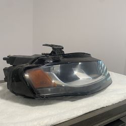 Audi A4 Passenger Headlight