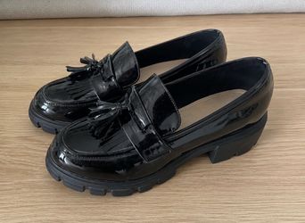 Women’s Black Patent Tassel Loafers Size 11 – Chunky Lug Sole Slip On Shoes
