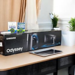 6564042 Samsung 49” odyssey 1000r curved dual QHD 240hz 1ms monitor 