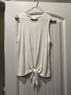 White tank top with front tie