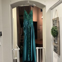 Formal Dress - Perfect for Prom!