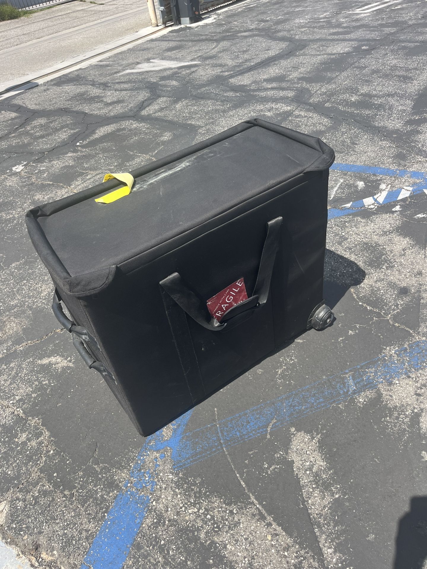 Case For 27” iMac Road Case On Wheels