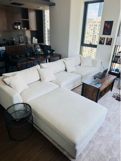 Moe's Home Collection Rue Modular Sectional + Ottoman – Off White