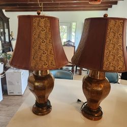 Title: Pair of Vintage-Style Decorative Table Lamps ⁃ Ornate Gold Finish