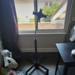 Ipad Stand With Roller 