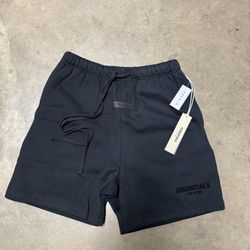 ESSENTIALS  SHORTS