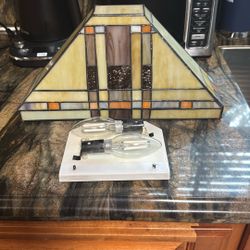 Tiffany  Lamp Entrance Wall Light