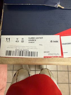 REEBOK CLASSICS SIZE 11
