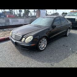 2006 E350 (Parts) 