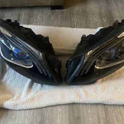 Mercedes S550 Headlights 