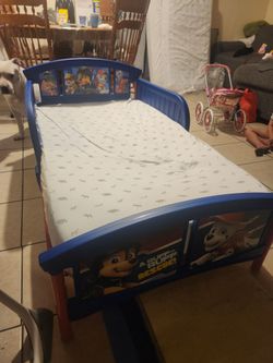 Crib and mattress