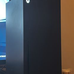 Xbox series x 1tb with turtle beach rematch controller