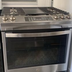 GE sliding Gas Stove
