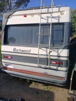 Rockwood mobile home 32 feet