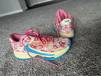 Nike Zoom Freak 4 Letter Bros Vanilla Lightning Coral Pale (Mens Size 12) 