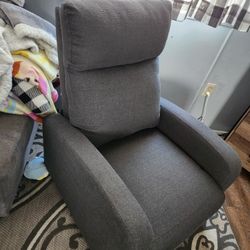 Recliner 