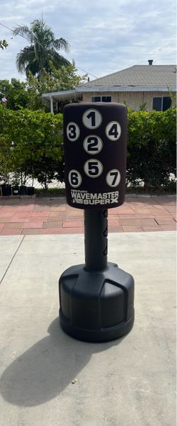 Century Wavemaster Super X Freestanding Punching Bag