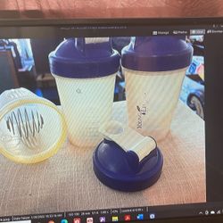 3 Shaker Bottles Bulk Sale $15