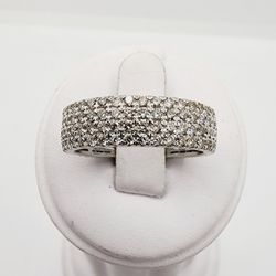 10k Gold 3.0ctw VS Diamond Ring