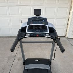 Nordic Track Treadmill 