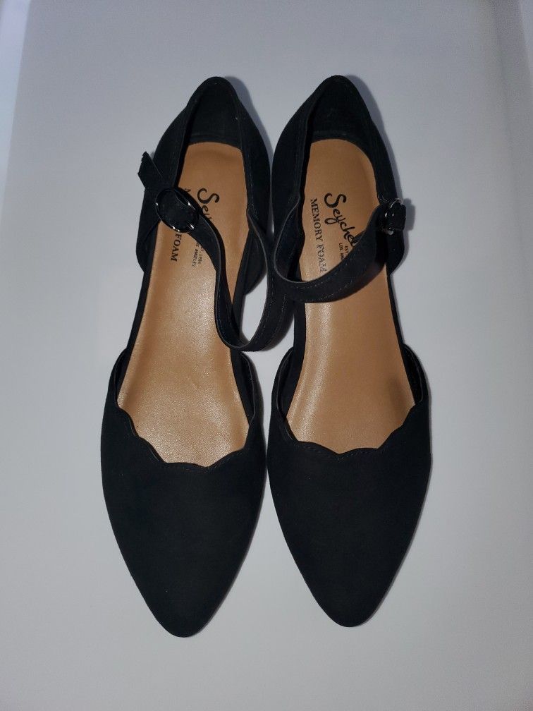 Seychelles Black Suede Scallop Flats/Low Wedge (Size 7)