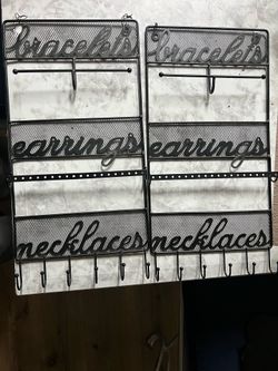 Metal Jewelry organizer