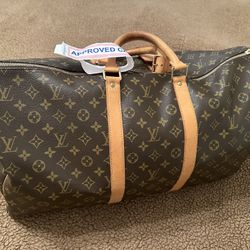 100% Authentic Louis Vuitton Keepall 55 Duffle Bag. for Sale in Brooklyn,  NY - OfferUp