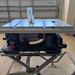 Bosch 2017 10" Table Saw with Stand