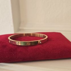 Brand New Rose Gold Plated Bangle Bracelet