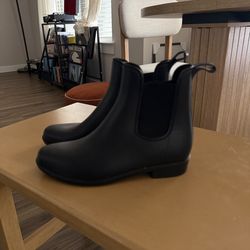 Black Rain Boots