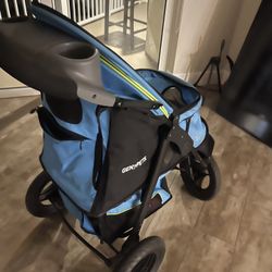 Gen 7 pets Dog Stroller
