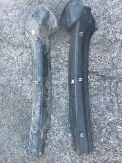 Tail lights bolt cover 2016 Escalade