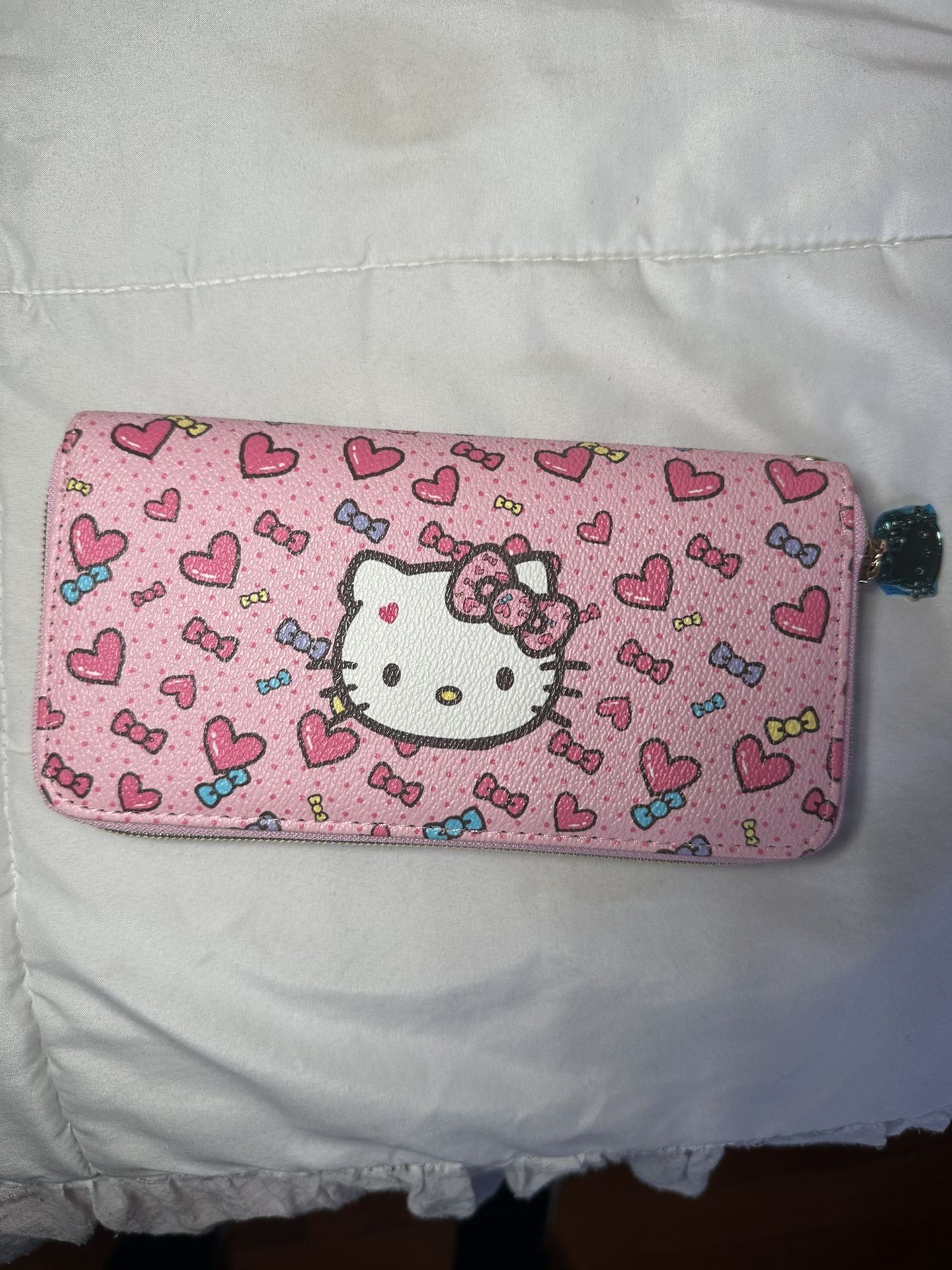 Hello Kitty Sanrio Long Wallet