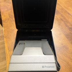 Polaroid Camera 